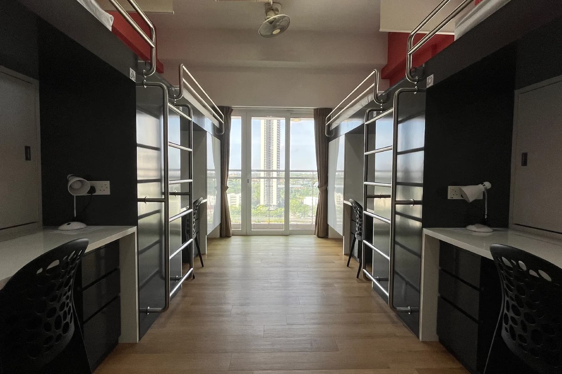 Quad Balcony | MDIS Residences @ Stirling - Media 2