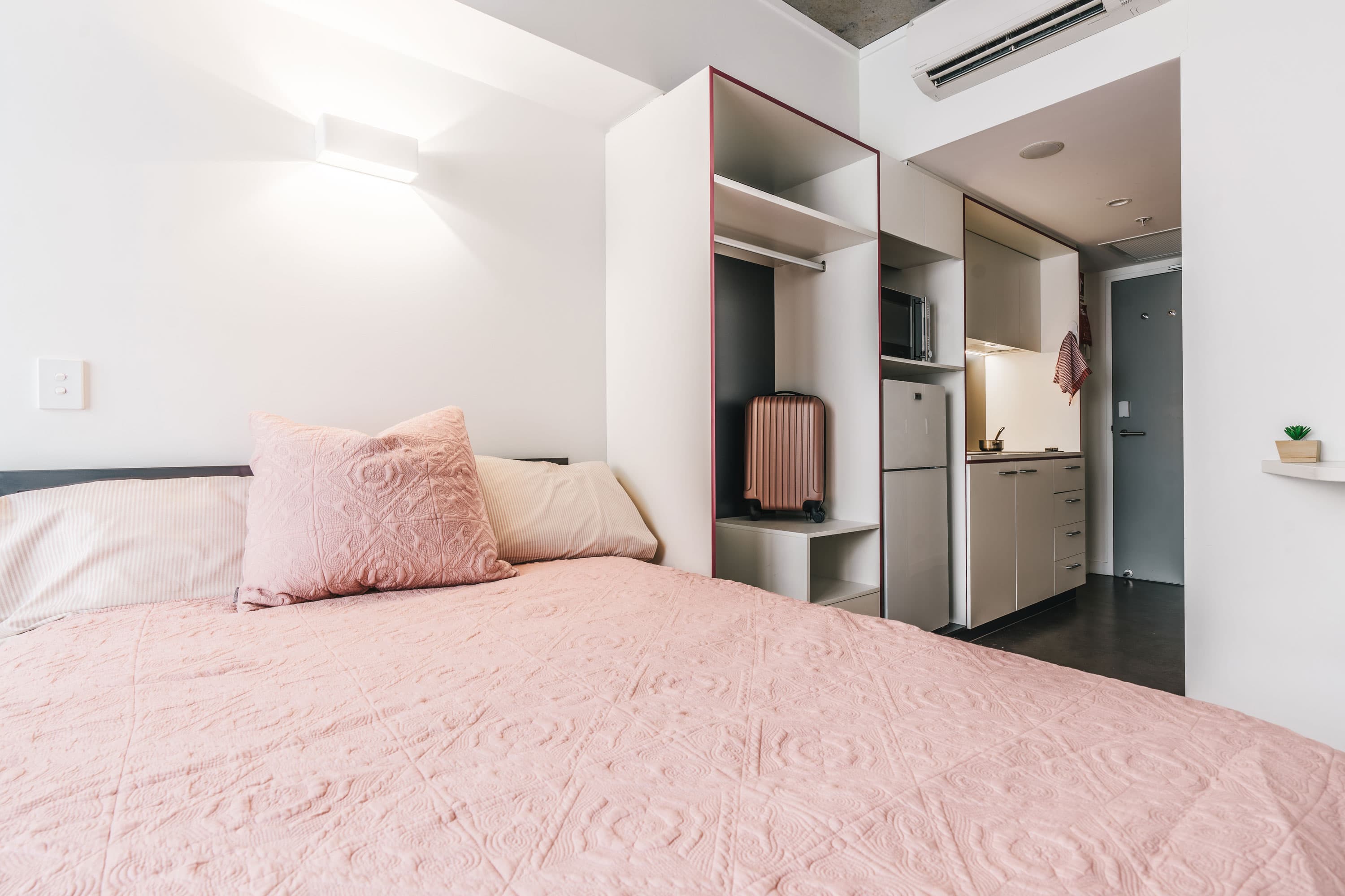 Double Studio | Student One on Wharf Street