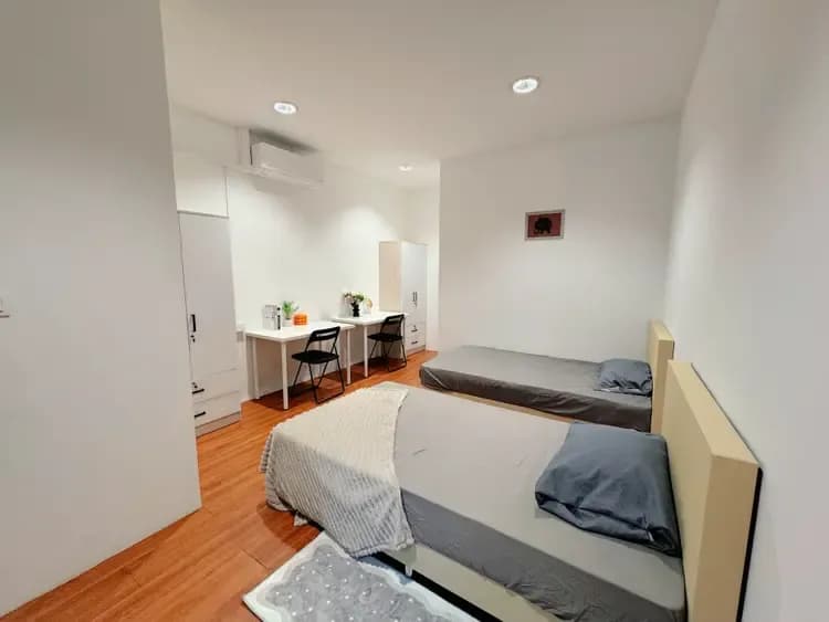 Singroost Sims Ave | Superior Shared Room