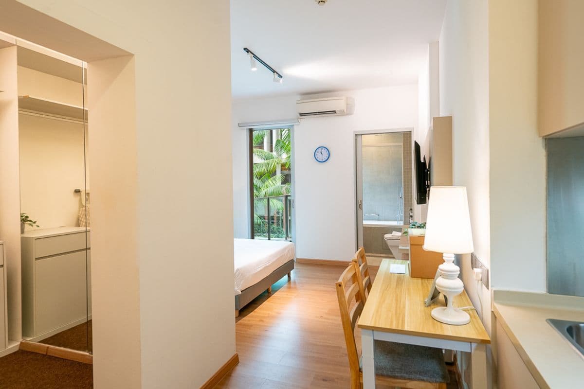 MetroResidences Newton | Hideaway Studio | Balcony - Image 1