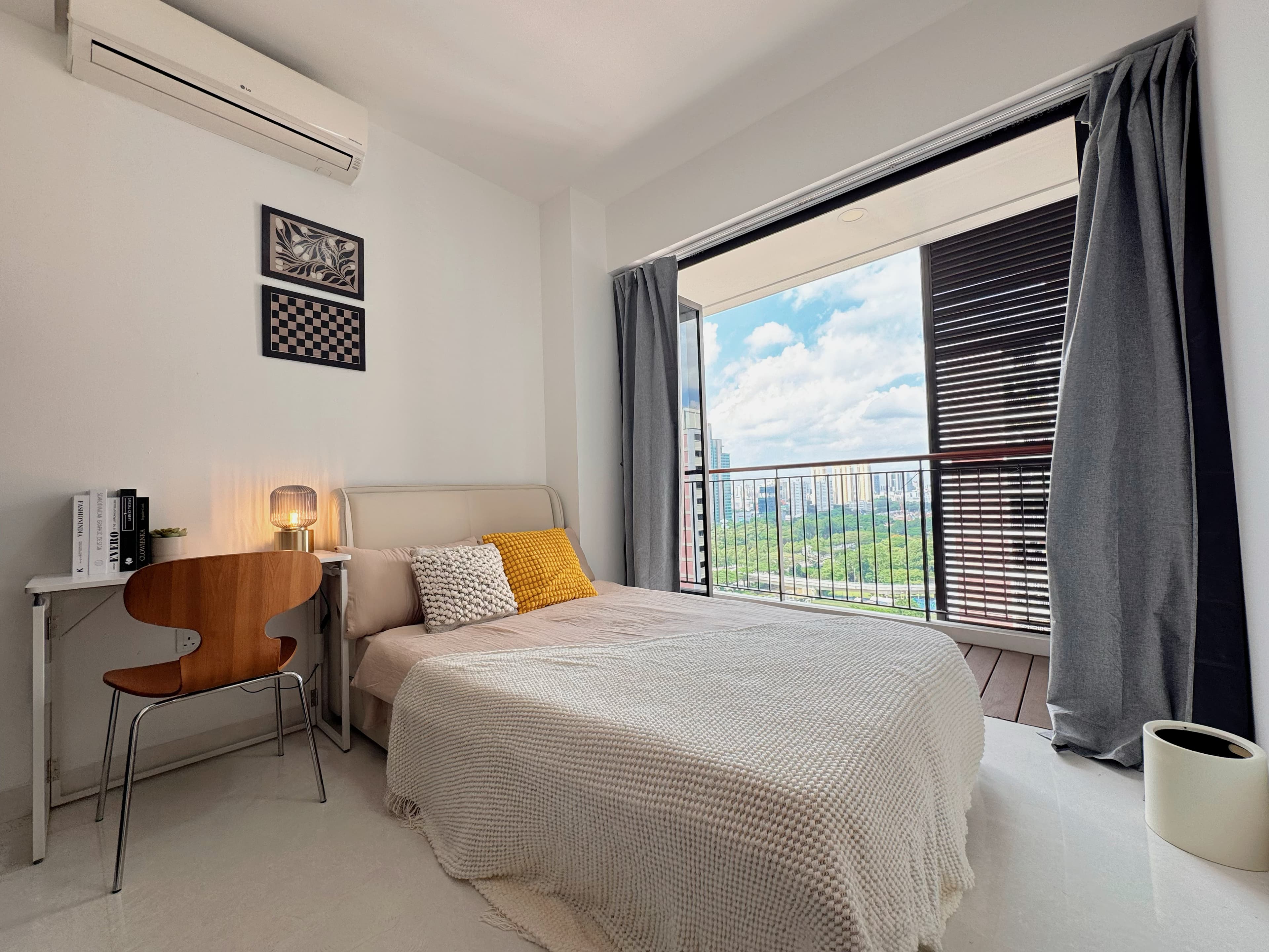 Private Room (1C)