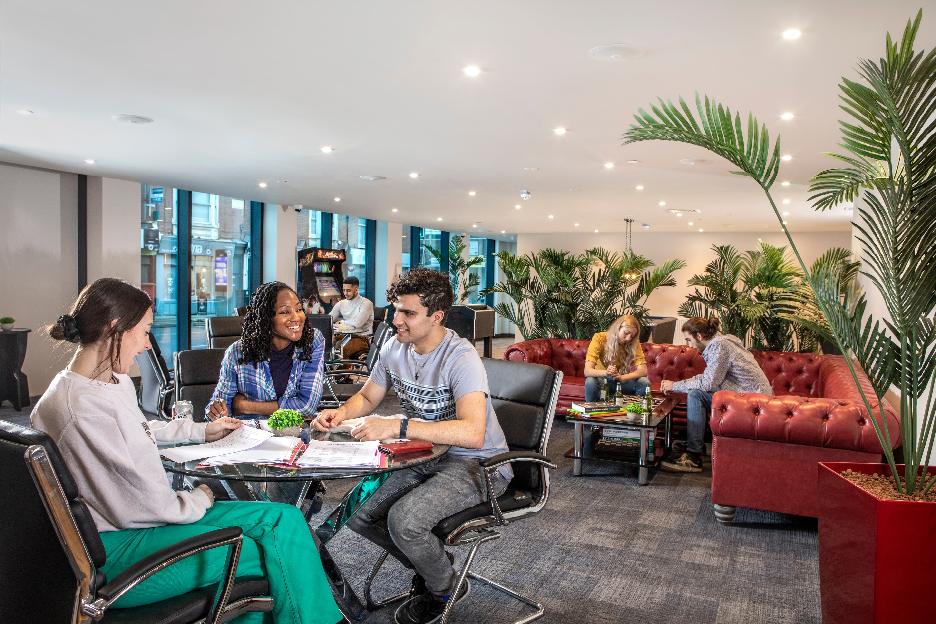 Ensuite Service Apartment | Study Inn Reynard House, Leicester - Media 4
