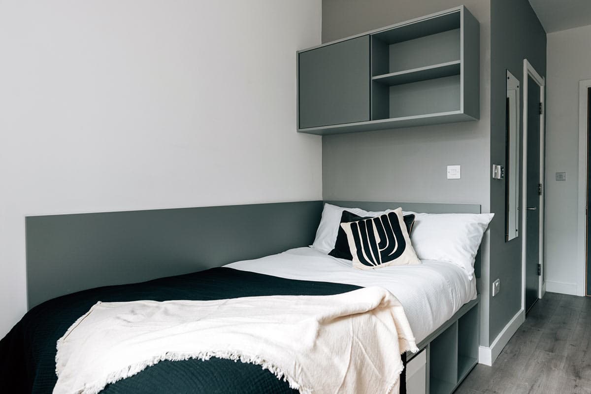 Classic En-Suite